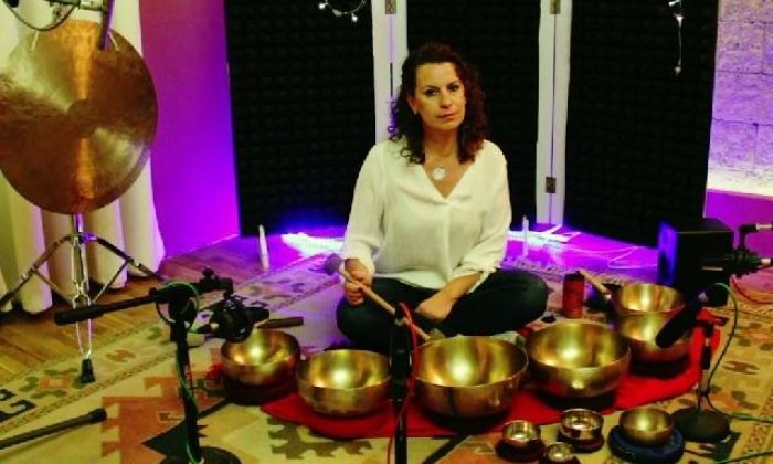 Sırma Belin ile ses çanakları masajı…