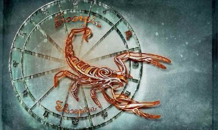 Astroloji: 2019 yükselen AKREP burcu!