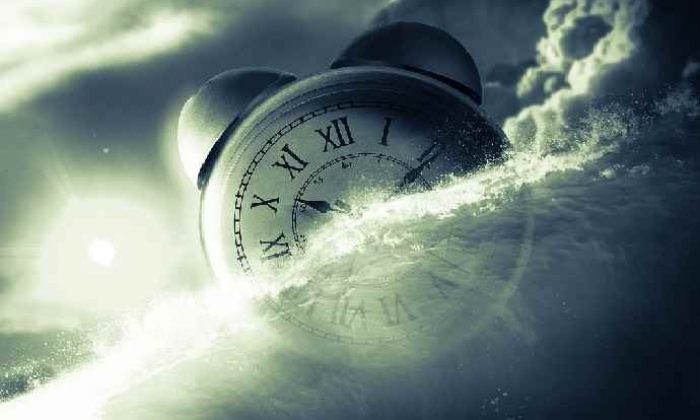 Şimdiyi kabullen ve geçmişi bırak!