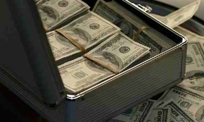 Cari işlemler hesabı, 1 milyar 674 milyon dolar fazla verdi